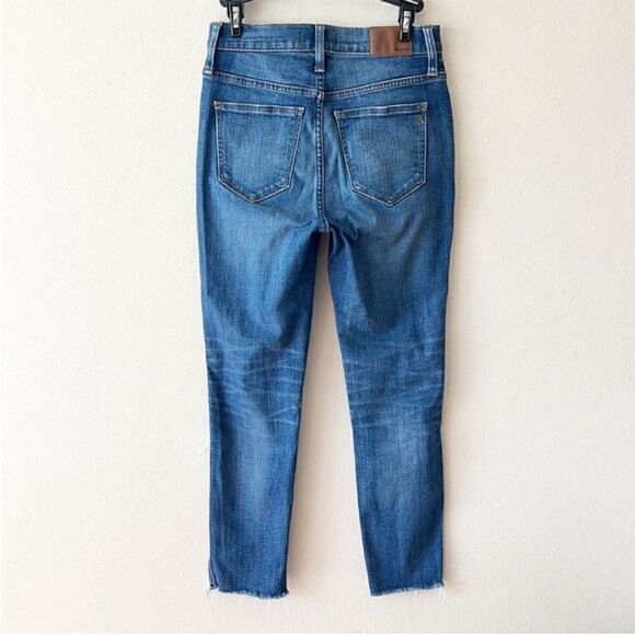 Madewell High-Rise Skinny Jeans Cutout Tulip Hem Edition - Picture 8 of 15